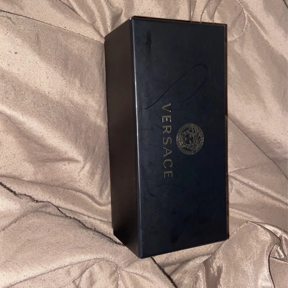 Versace glasses - Picture 4 of 4